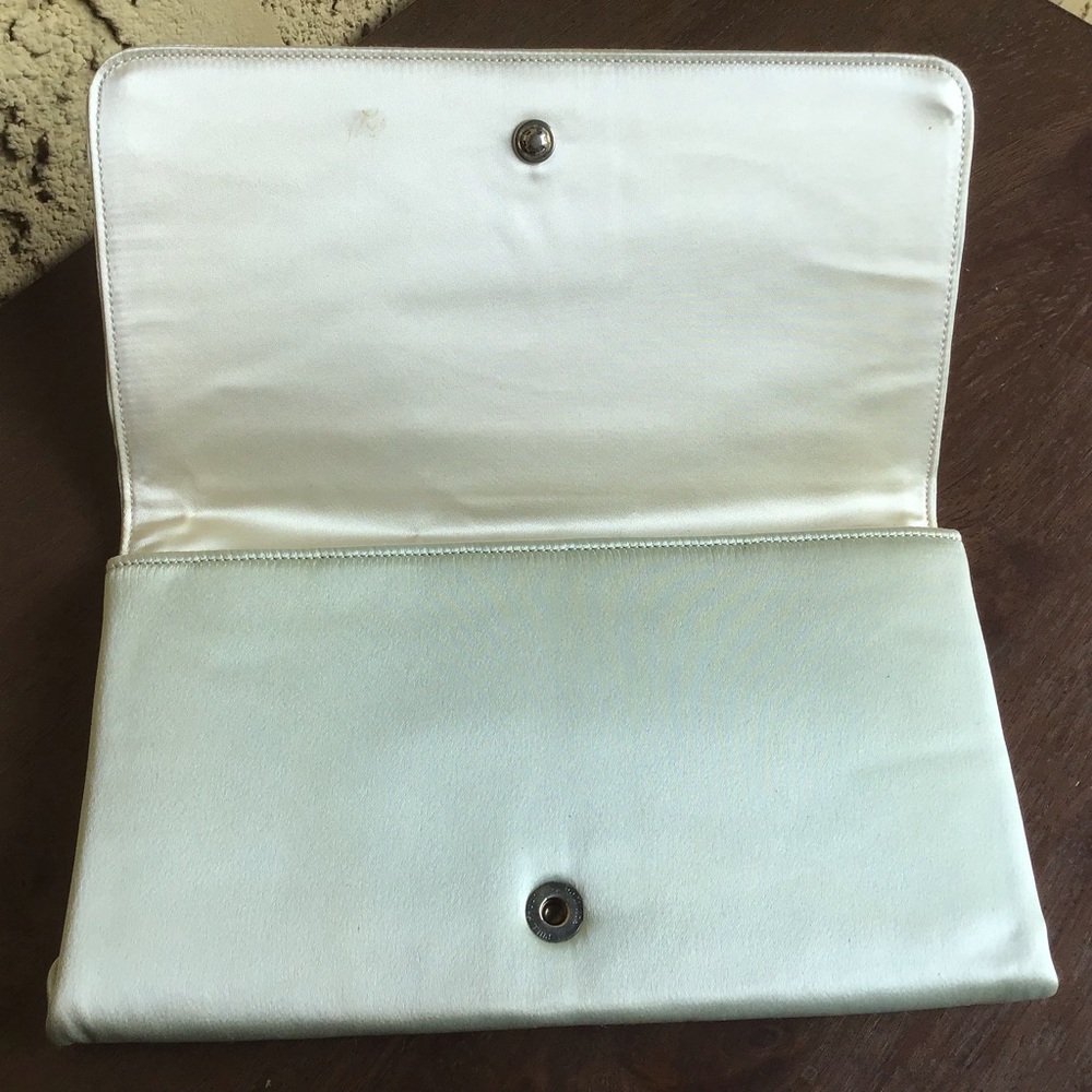Vintage MAGID Hand Beaded Clutch made in the USA - Picture 4 of 8